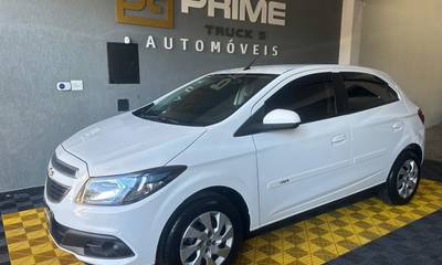 CHEVROLET ONIX 2014
