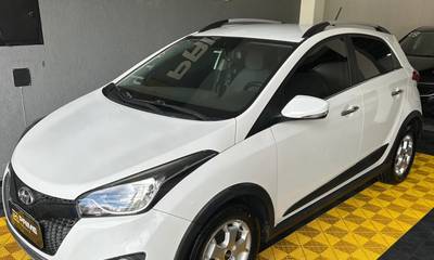 HYUNDAI HB20X 2015