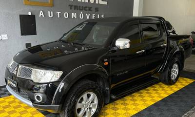 MITSUBISHI L200 TRITON 2013