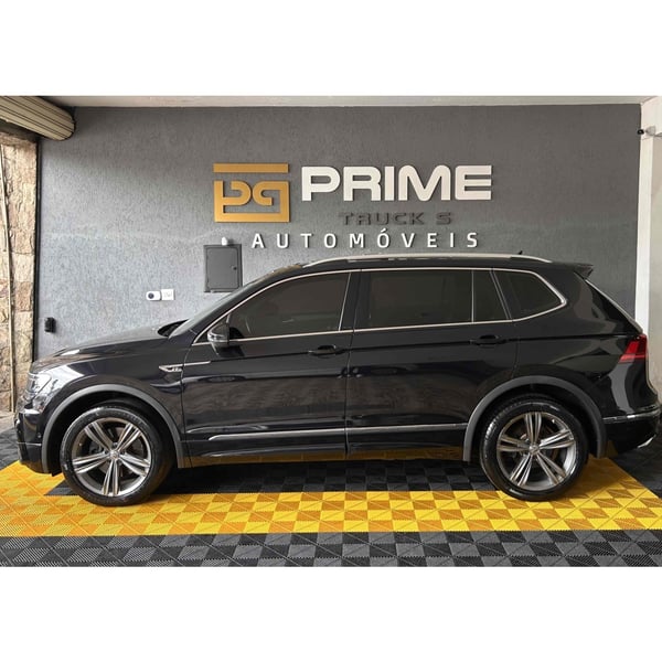 Volkswagen Tiguan Allspace 2021 à venda em Atibaia