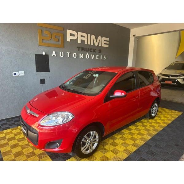 Fiat Palio Attractive 2014 à venda em Atibaia