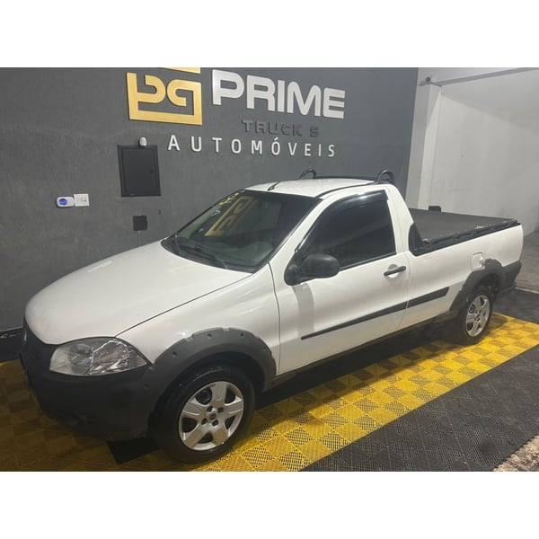 Fiat Strada Working 2013 à venda em Atibaia