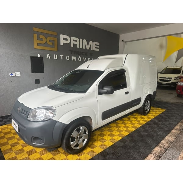 Fiat Fiorino Furgão 2017 à venda em Atibaia