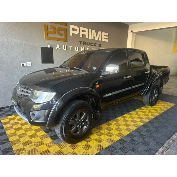 Mitsubishi L200 Triton Hls 2015 à venda em Atibaia